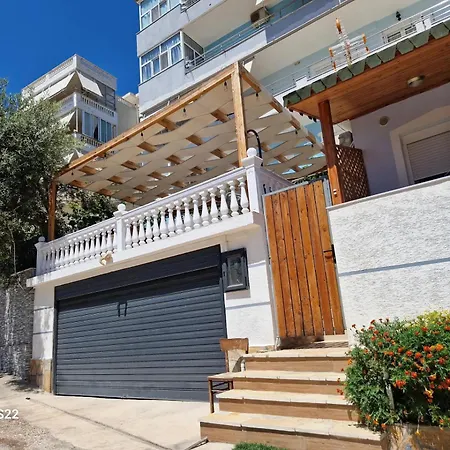 The Perfect One Bedroom Apartment *